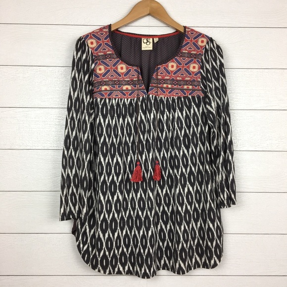 Anthropologie Tops - One September Palamba Embroidered Tassel Boho Top